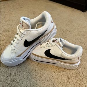 Nike court legacy lift size 7